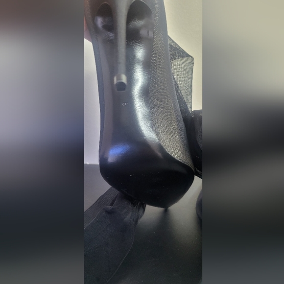 Dolce & Gabbana Black Tulle Thigh-High Boots Size 40 ABOUT 9 - Picture 7 of 14